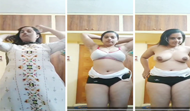 Beautiful Aunty Full Secret Nude Video Viral Video